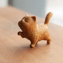 Charger l&#39;image dans la galerie, Petit ornement en bois en forme de chat
